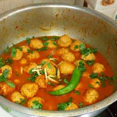 A picture of Kofta karahi.