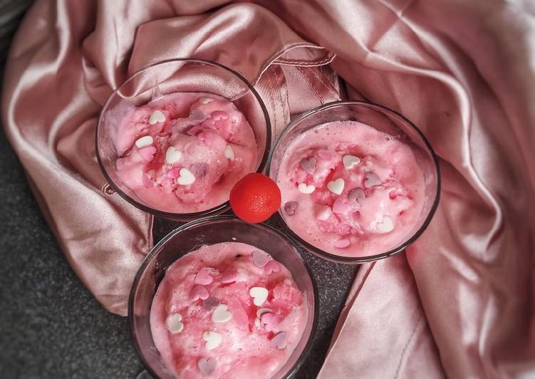 Resep Ice Cream Strawberry, Bikin Ngiler