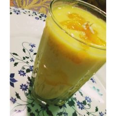 A picture of Mango shake.