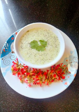 A picture of Cucumber Raita.