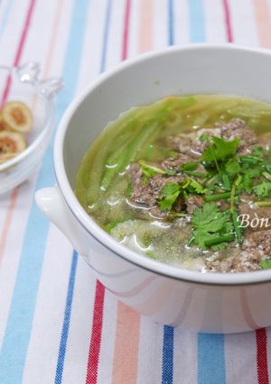 Hình của món Canh Cua Đồng Bí Đao Xanh.