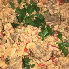 A picture of Spicy sausage and pepper pasta (healthy version).