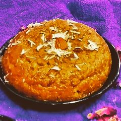 A picture of Mohanthal Halwa.
