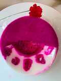 Puding Merah Putih Leci saus Buah Naga