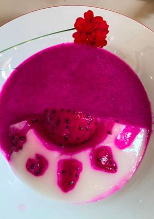 Foto resep Puding Merah Putih Leci saus Buah Naga