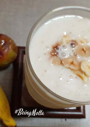 A picture of Fresh Figs -Banana Milkshake.