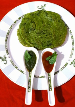 A picture of Spinach and Cucumber Savory Pancake.