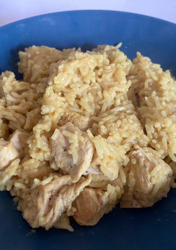Una foto de Pollito al curry