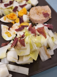 Una foto de Ensalada de endivias al estilo de Juan