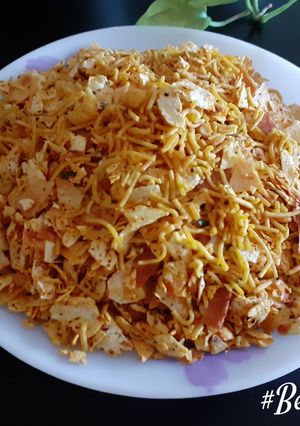 A picture of Papad Churi.