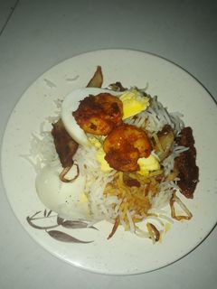 कोलंबी र्बियाणी (KOLAMBI BIRYANI RECIPE IN MARATHI) रेसिपी चे मुख्य फोटो