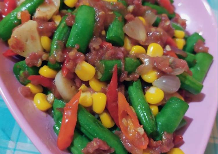 Bahan memasak Tumis buncis jagung + kornet yang Lezat