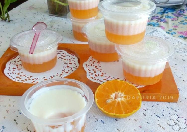 Puding sari jeruk & strawberry susu vla vanila