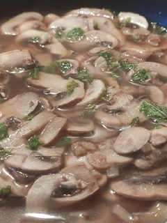 Una foto de Champiñones a la menta