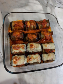 Une photo de Roulé d'aubergines au four