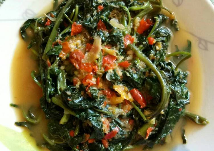 Kangkung asam pedas