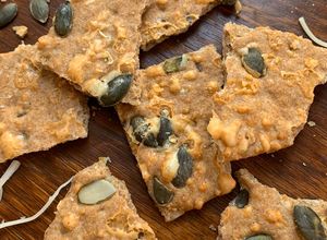 Une photo de ☆Crackers Graines de Courges et Emmental☆