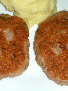 Una foto de Hamburguesa de pollo y pavo