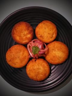 दही के कबाब (Dahi ke kabab recipe in Hindi) रेसिपी मुख्य फोटो