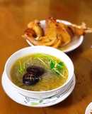 Miến gà nấm hương