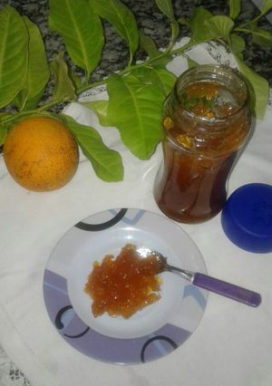 Una foto de Mermelada de naranja 🍊🍊🍊