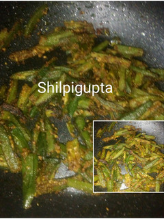 भिंडी की सब्जी (bhindi ki sabzi recipe in Hindi) रेसिपी मुख्य फोटो