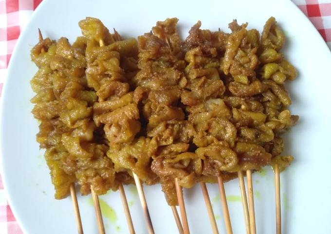 Yuk intip, Resep membuat Sate kulit ayam bumbu kuning  menggugah selera