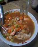 Caldo de pescado con camarón!