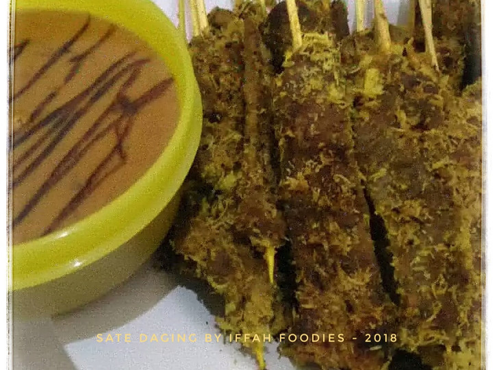 Bagaimana Membuat Sate Daging Kelapa Anti Gagal