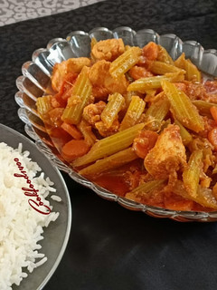 عکسی از دستور خوراک کرفس و مرغ