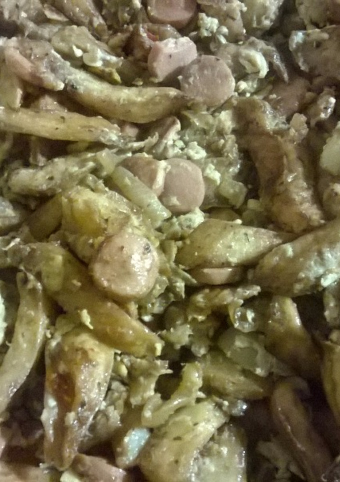 Una foto de Revuelto de salchipapas