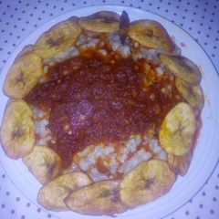 A picture of Beans and plantain.