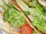 Wrap Salad dan Keju