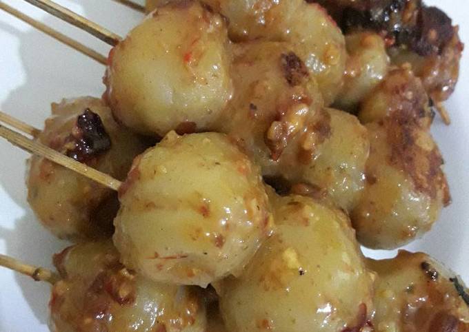 Resep Sate Cilok Bumbu Kacang Limau yang Enak Banget