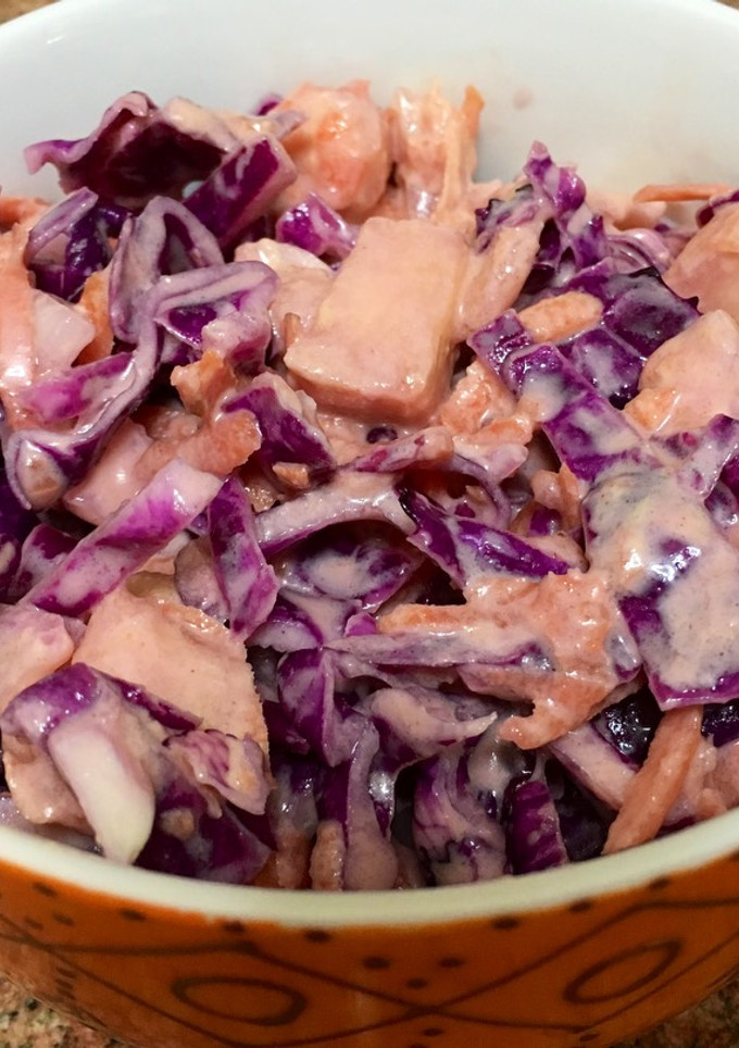 Una foto de Ensalada de col lombarda