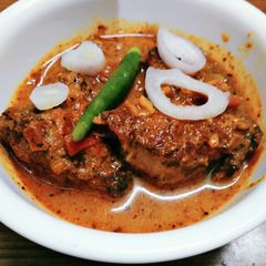 A picture of Fish curry.