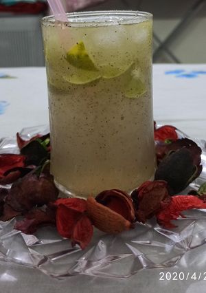 A picture of Soda lemon.