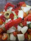 Ensalada de peras y cherry