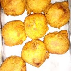 A picture of Kerala Aloo Bonda with a twist.