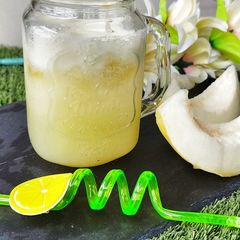 A picture of Melon pineapple punch.