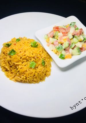 A picture of Rice🍚 +🥗.