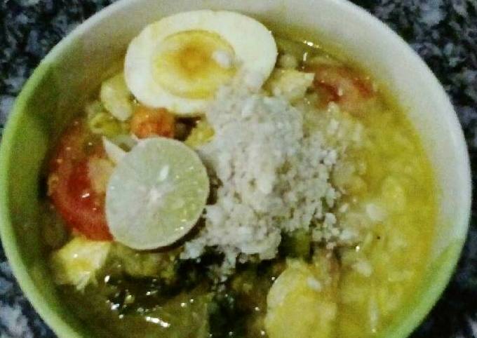 .Soto ayam