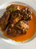 Rendang daging babi