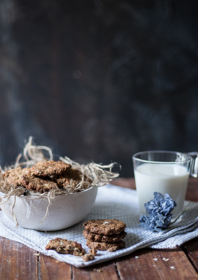 Una foto de Galletas de avena, limón y jengibre
