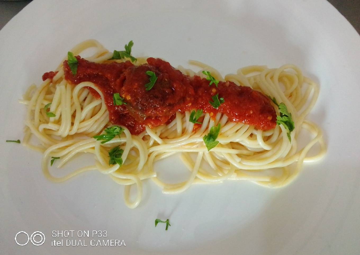 Spaghetti and meatballs
