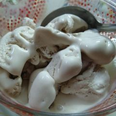 A picture of Chocolate Ice Cream.