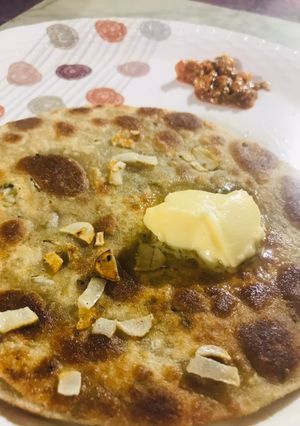 A picture of Gobhi and Garlic Parantha.