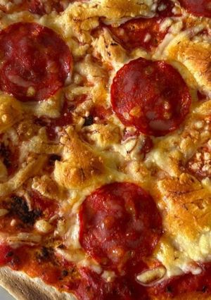 Foto de Pizza de Chouriço e Queijo