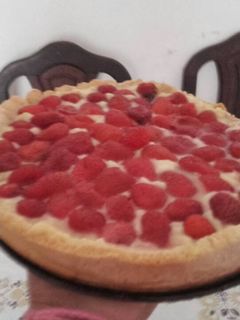 Una foto de Tarta de frutillas y pastelera