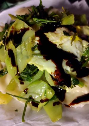 小芥菜炒香菜煎蛋水餃 的食譜成品照片
